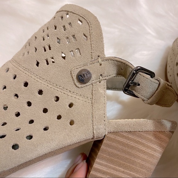 Marc Fisher Casha Peep Toe Heels - Picture 3 of 6